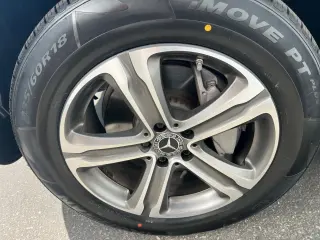 Mercedes-Benz GLC 2019 AWD GLC 300 4MATIC 4dr SUV