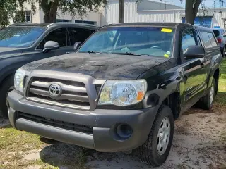 Toyota Tacoma 2009 4x2 Base 2dr Cabina Regular 6.1 ft. CB 4A