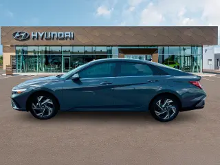 Hyundai ELANTRA 2024 Limited 4dr Sedán
