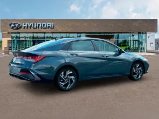 Hyundai ELANTRA 2024 Limited 4dr Sedán