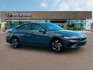Hyundai ELANTRA 2024 Limited 4dr Sedán