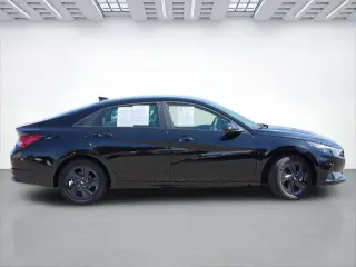 Hyundai ELANTRA Híbrido 2023 Azul 4dr Sedán