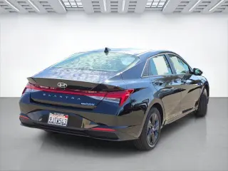 Hyundai ELANTRA Híbrido 2023 Azul 4dr Sedán