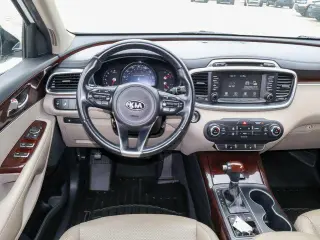Kia Sorento 2017 AWD EX V6 4p SUV