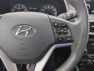 Hyundai TUCSON 2021 SEL 4p SUV