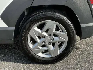 Hyundai KONA 2024 SE 4dr Crossover