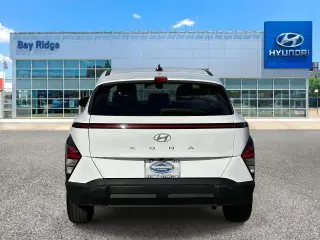 Hyundai KONA 2024 SE 4dr Crossover