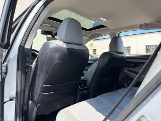 Subaru Legacy 2024 AWD Limited 4dr Sedán