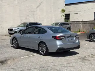 Subaru Legacy 2024 AWD Limited 4dr Sedán