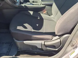 Nissan Sentra 2024 S Sedán 4 puertas