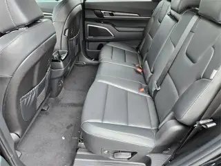 Kia Telluride 2025 LX 4dr SUV