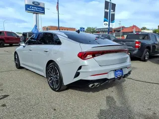 Kia K5 2023 GT 4p Sedan