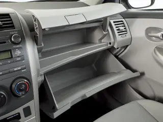 Toyota Corolla 2011 LE 4p Sedan 4A