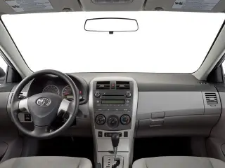 Toyota Corolla 2011 LE 4p Sedan 4A