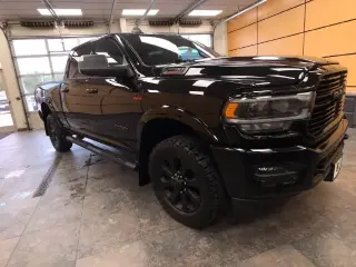 Ram 2500 2020 4x4 Laramie 4p Cab Camioneta de Tripulante 6.3 ft. SB