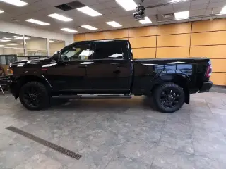 Ram 2500 2020 4x4 Laramie 4p Cab Camioneta de Tripulante 6.3 ft. SB