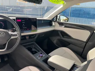 Volkswagen Tiguan 2025 AWD SE 4Motion SUV de 4 puertas