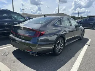 Hyundai SONATA 2021 Limited 4dr Sedan