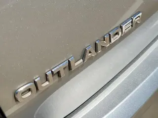Mitsubishi Outlander 2023 SE 4p SUV