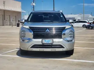 Mitsubishi Outlander 2023 SE 4p SUV