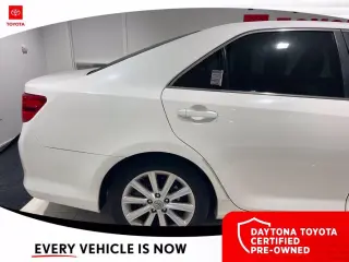 Toyota Camry Hybrid 2012 XLE 4p Sedan