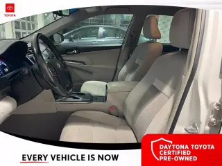 Toyota Camry Hybrid 2012 XLE 4p Sedan
