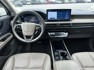 Lincoln Corsair 2023 AWD Reserve 4dr SUV