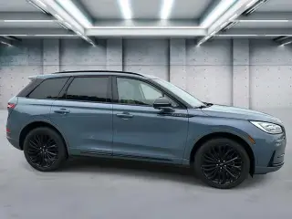 Lincoln Corsair 2023 AWD Reserve 4dr SUV