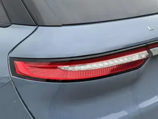 Lincoln Corsair 2023 AWD Reserve 4dr SUV