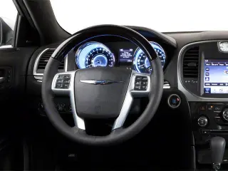 Chrysler 300 2013 Motown 4dr Sedán