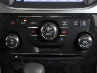 Chrysler 300 2013 Motown 4dr Sedán