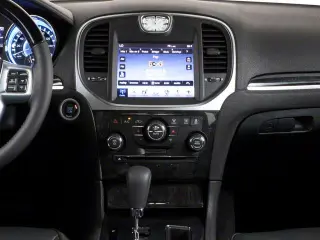 Chrysler 300 2013 Motown 4dr Sedán