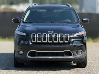 Jeep Cherokee 2015 4x4 Limited 4dr SUV