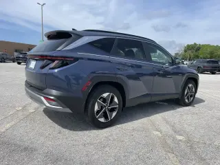 Hyundai TUCSON 2025 SEL Convenience 4dr SUV