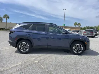 Hyundai TUCSON 2025 SEL Convenience 4dr SUV
