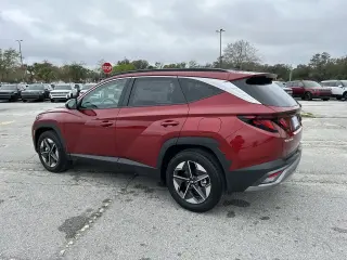 Hyundai TUCSON 2025 SEL 4dr SUV