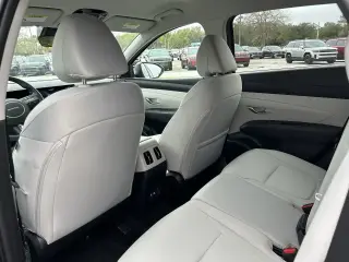 Hyundai TUCSON 2025 SEL 4dr SUV
