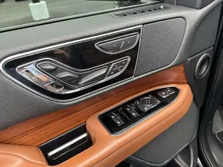 Lincoln Navigator 2020 4x4 Reserve 4dr SUV