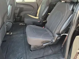 Chrysler Pacifica 2024 Touring 4dr Mini-Van