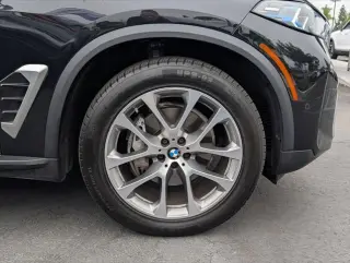BMW X5 2025 tracción en todas las ruedas xDrive40i 4p Vehículo de actividad deportiva