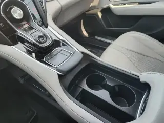 Acura RDX 2023 4p SUV con Paquete de Tecnología