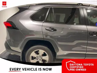 Toyota RAV4 2024 XLE 4dr SUV