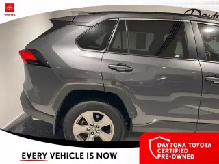 Toyota RAV4 2025 XLE 4dr SUV