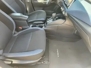 Nissan Versa 2025 SV 4dr Sedan