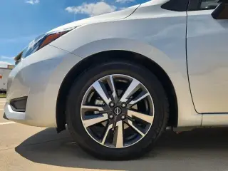 Nissan Versa 2025 SV 4dr Sedan