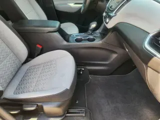 Chevrolet Equinox 2024 LS 4dr SUV con 1LS