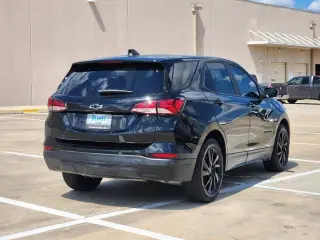 Chevrolet Equinox 2024 LS 4dr SUV con 1LS