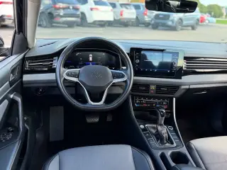 Volkswagen Jetta 2025 SE 4p Sedana