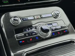 Lincoln Nautilus 2023 AWD Reserve 4dr SUV