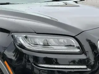 Lincoln Nautilus 2023 AWD Reserve 4dr SUV